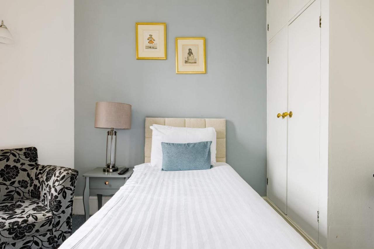 Quarto Individual