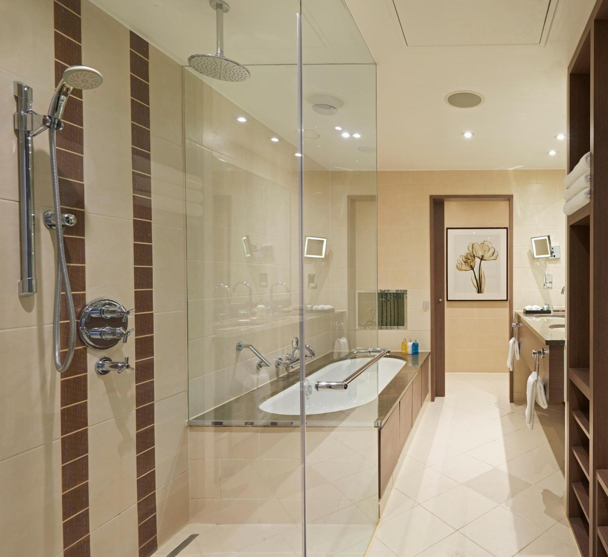 Premium Suite mit Balkon und Aussicht