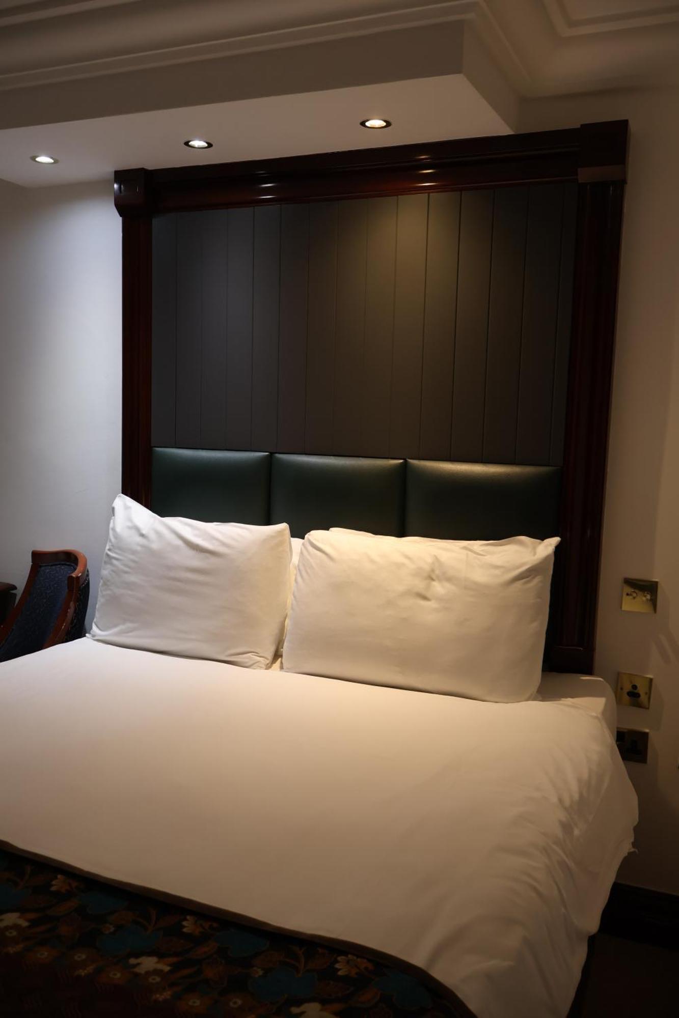 Quarto Duplo Deluxe