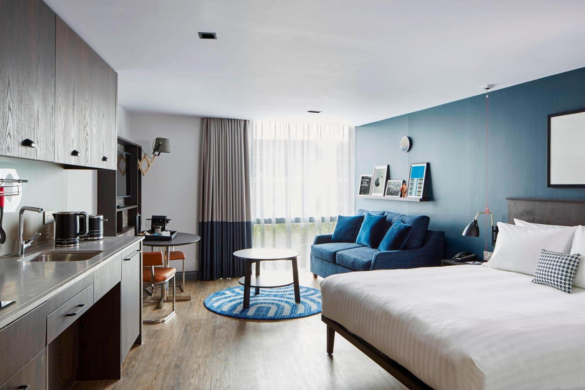 Double Studio Suite - Accessible,1553654185:JPEG