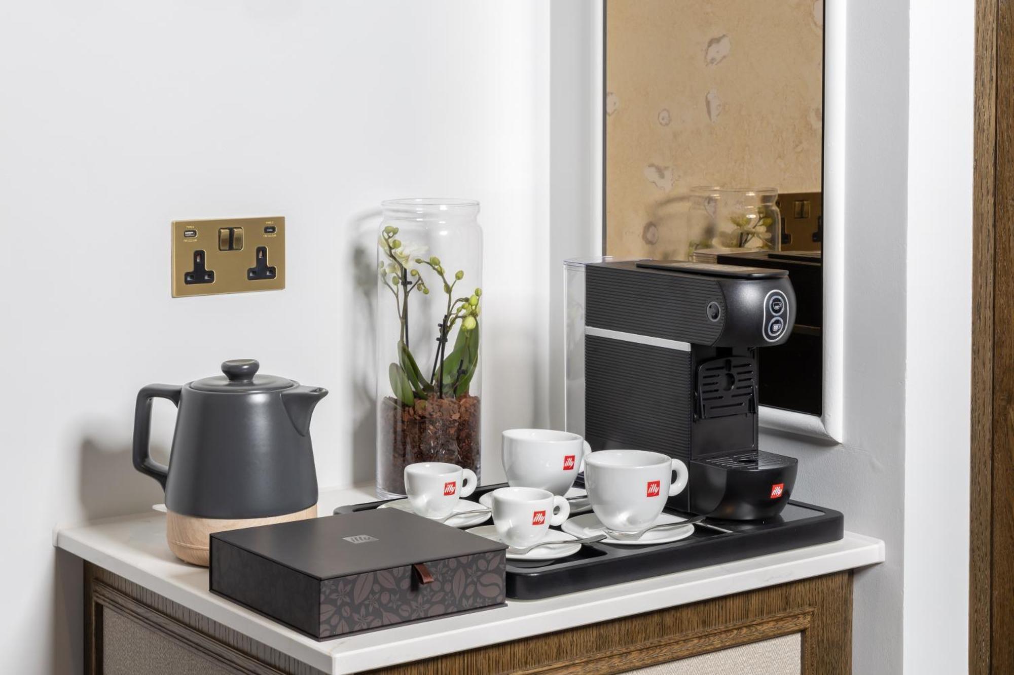 Premium Zweibettzimmer mit Straßenblick