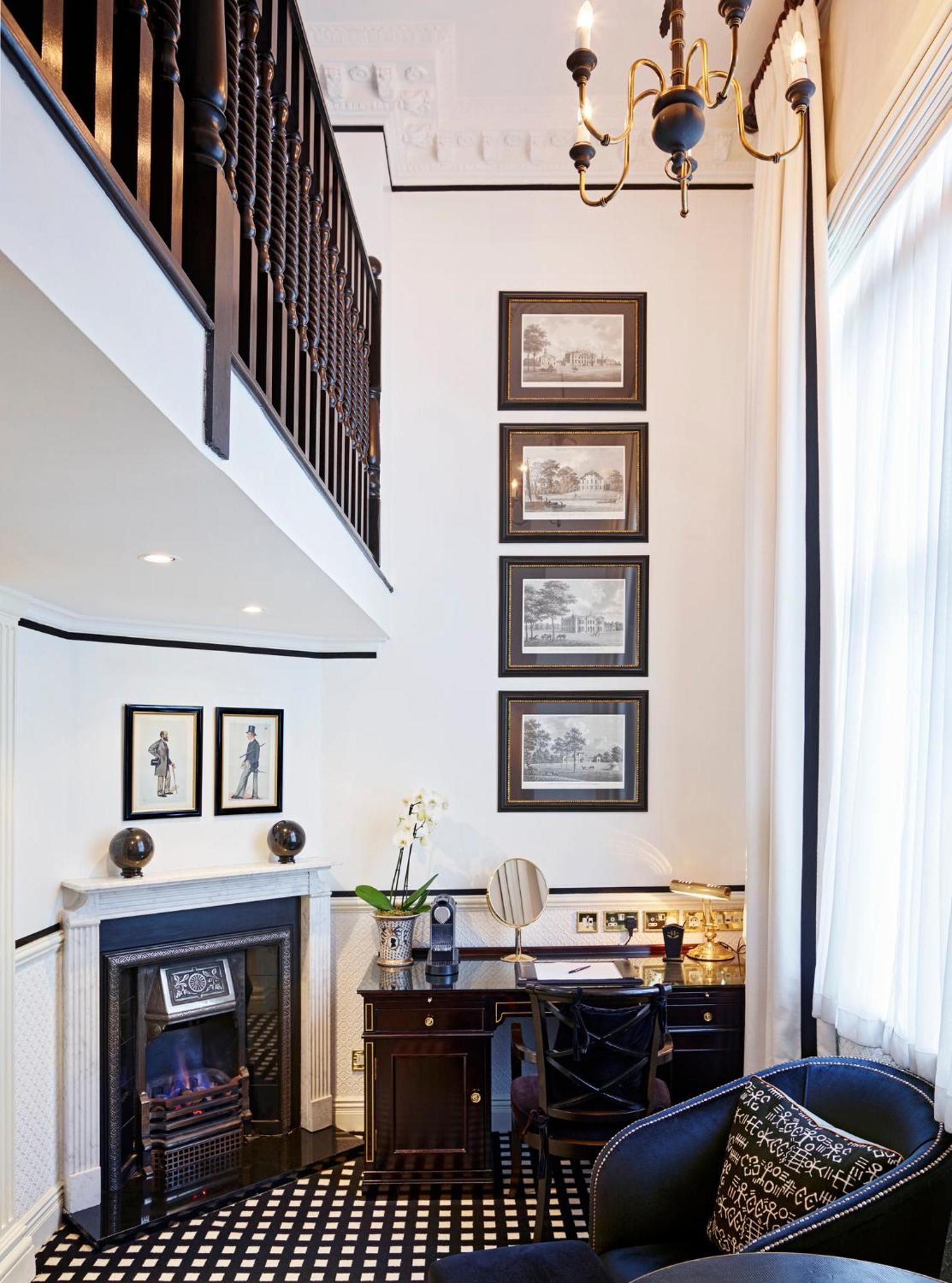 Junior Suite Split Level