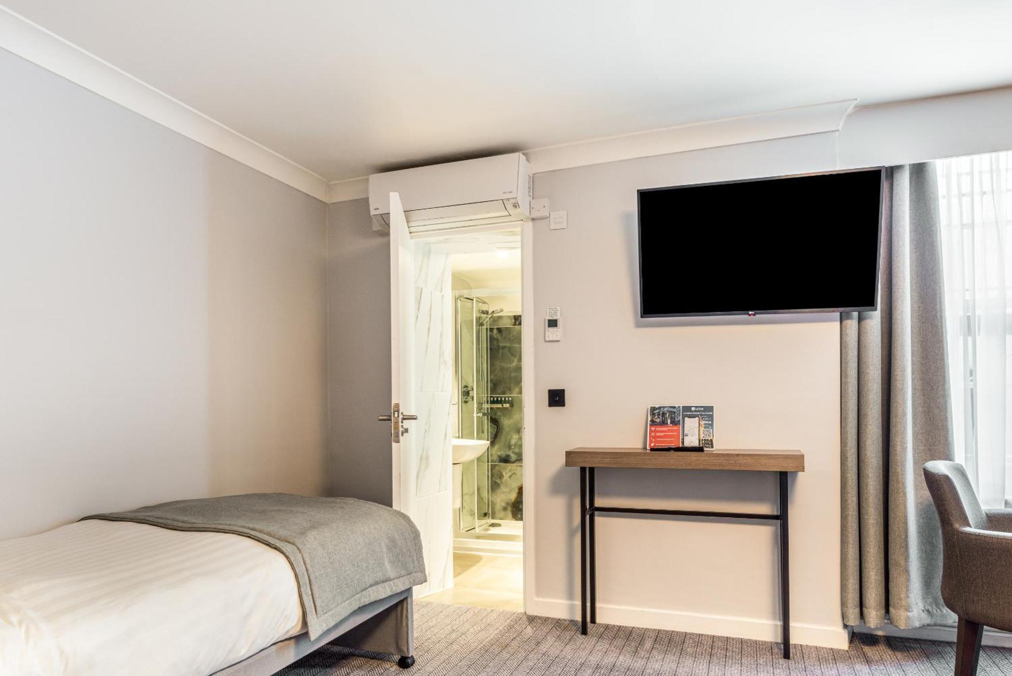 Quarto Familiar Standard