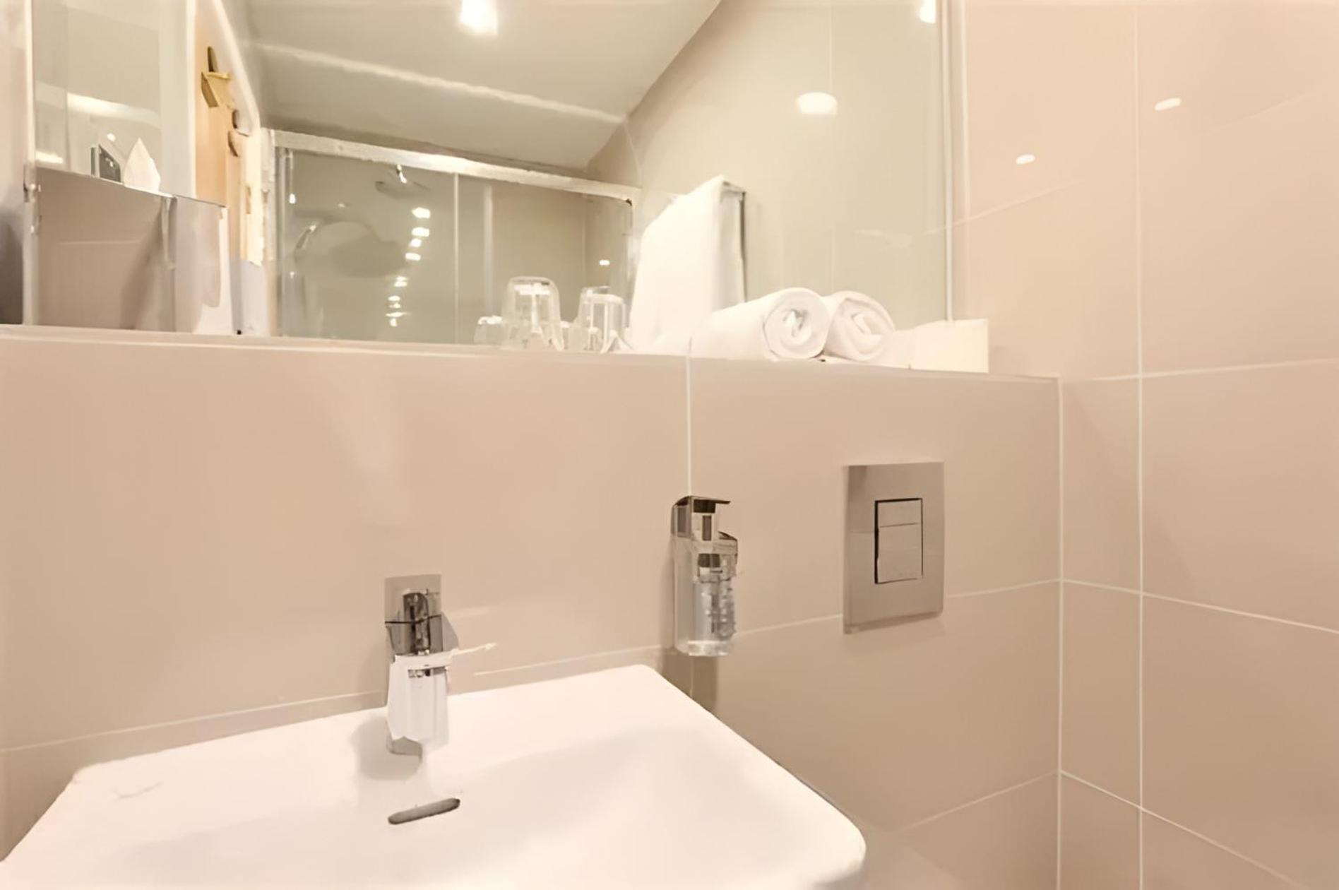 Quarto Triplo Superior