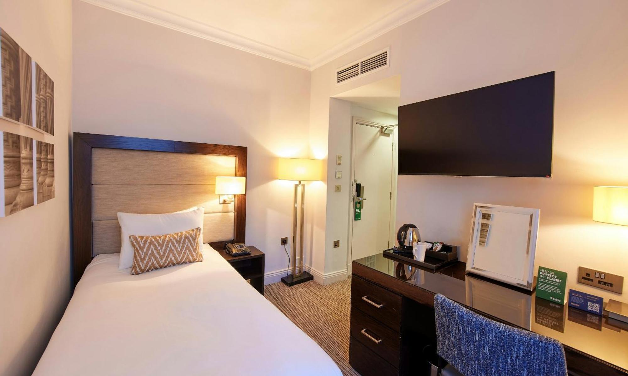 Standard Single Room,1756403970:JPEG