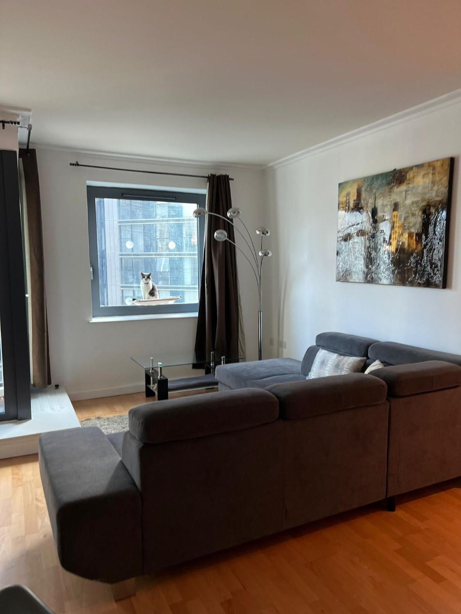 Apartment mit Balkon