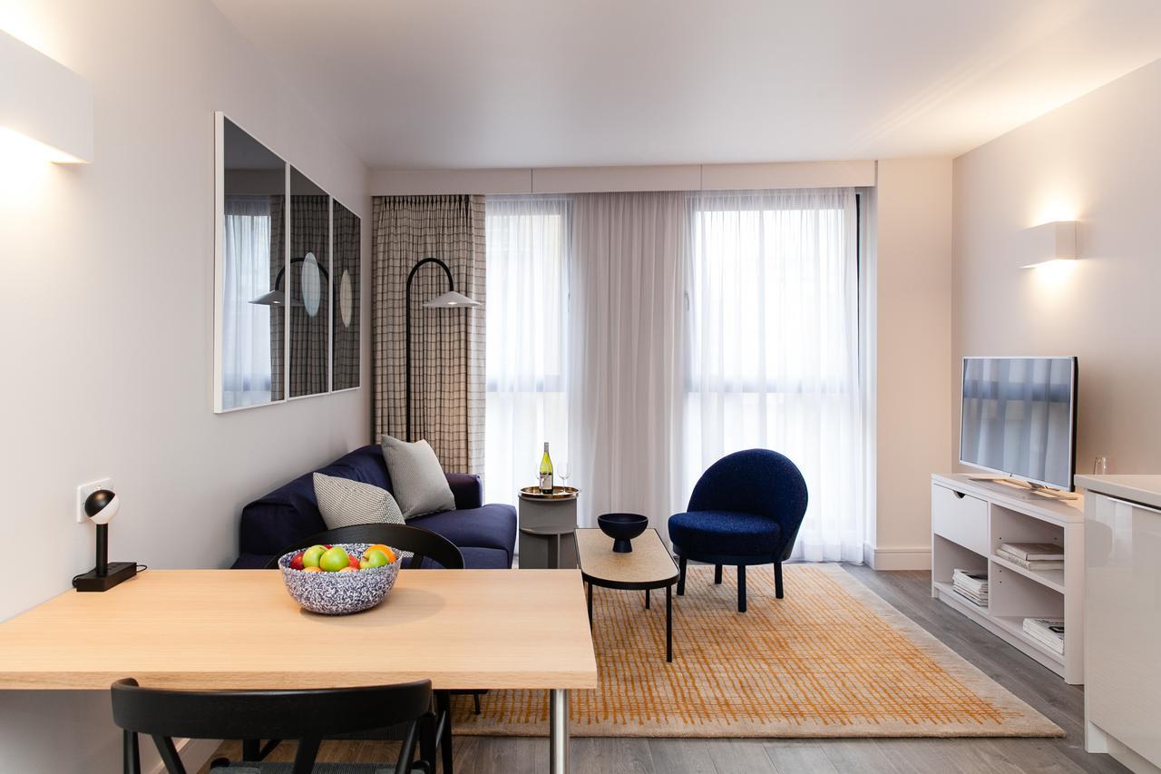 Superior One-Bedroom Apartment,629386092:JPEG