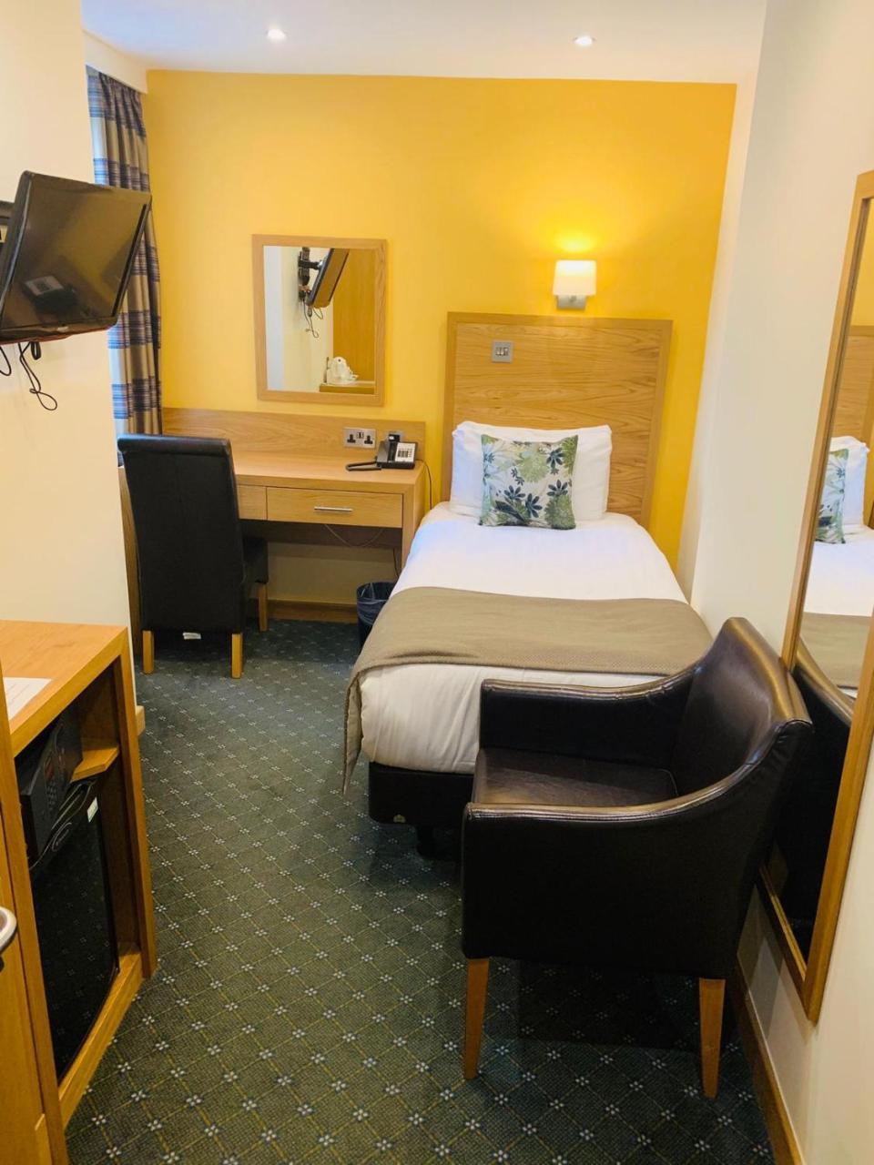 Quarto Individual