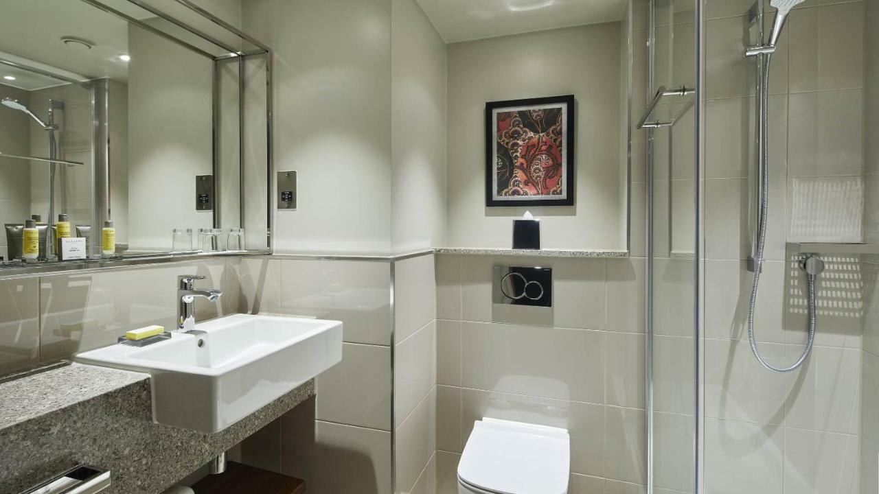 Quarto Familiar Deluxe com 2 Camas de Casal