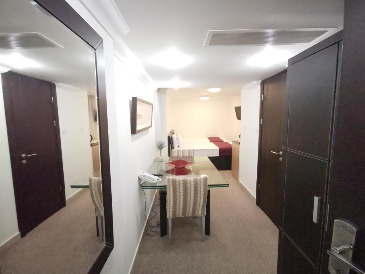Quarto Twin