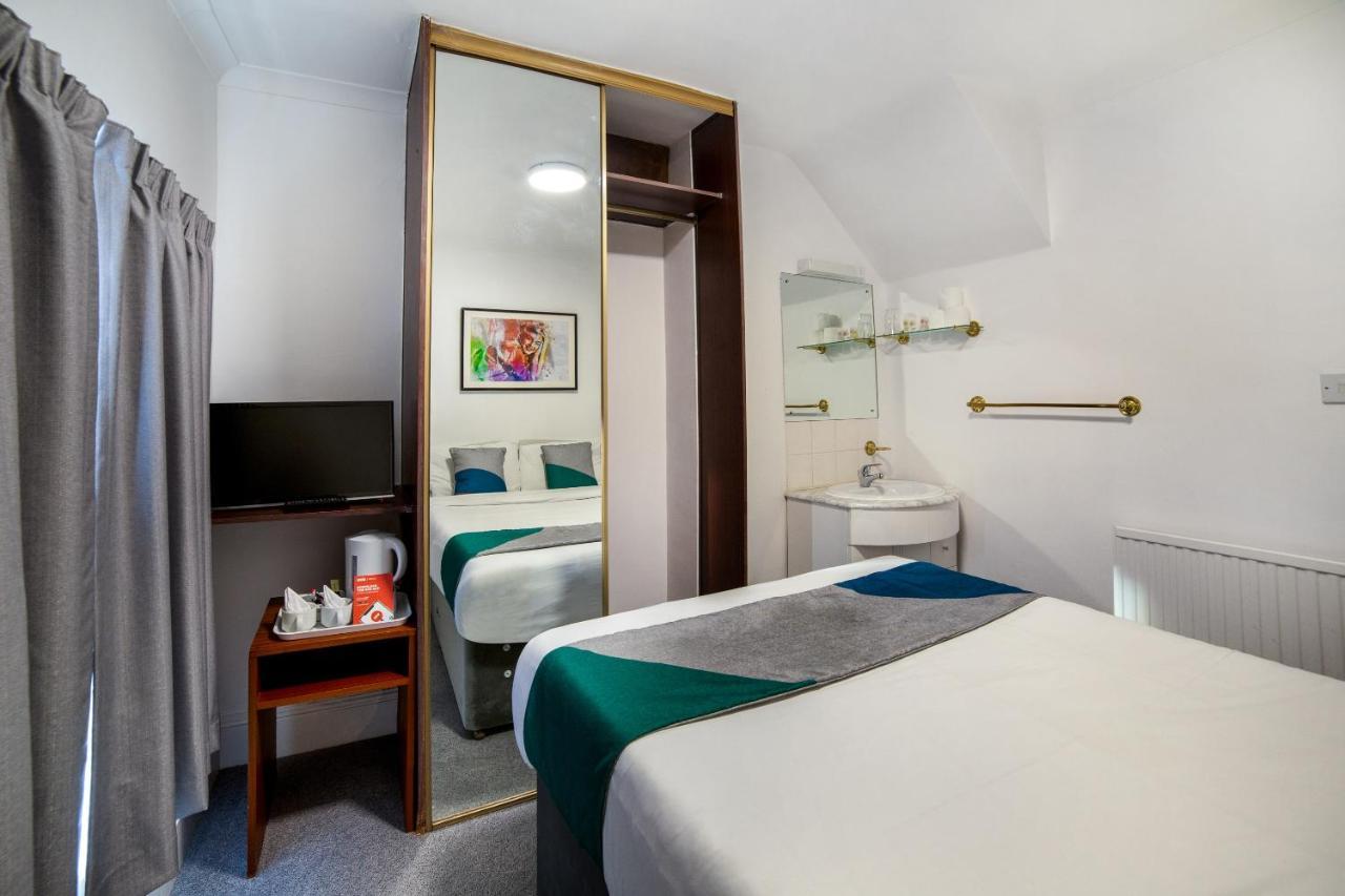 Quarto Duplo Standard