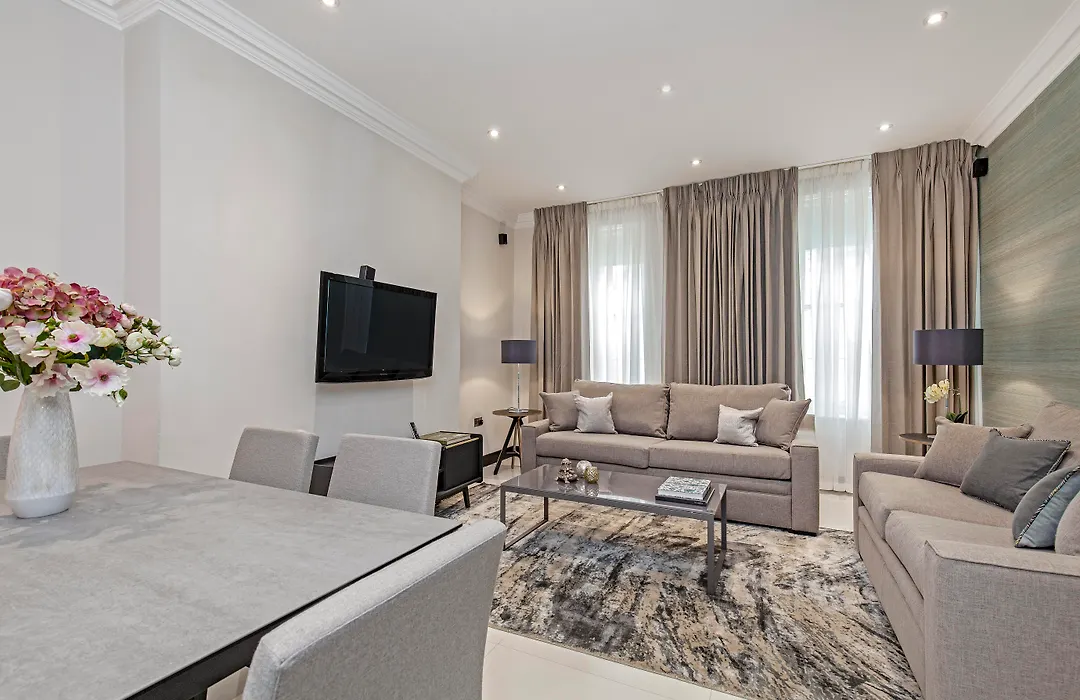 130 Queen'S Gate Apartments-1