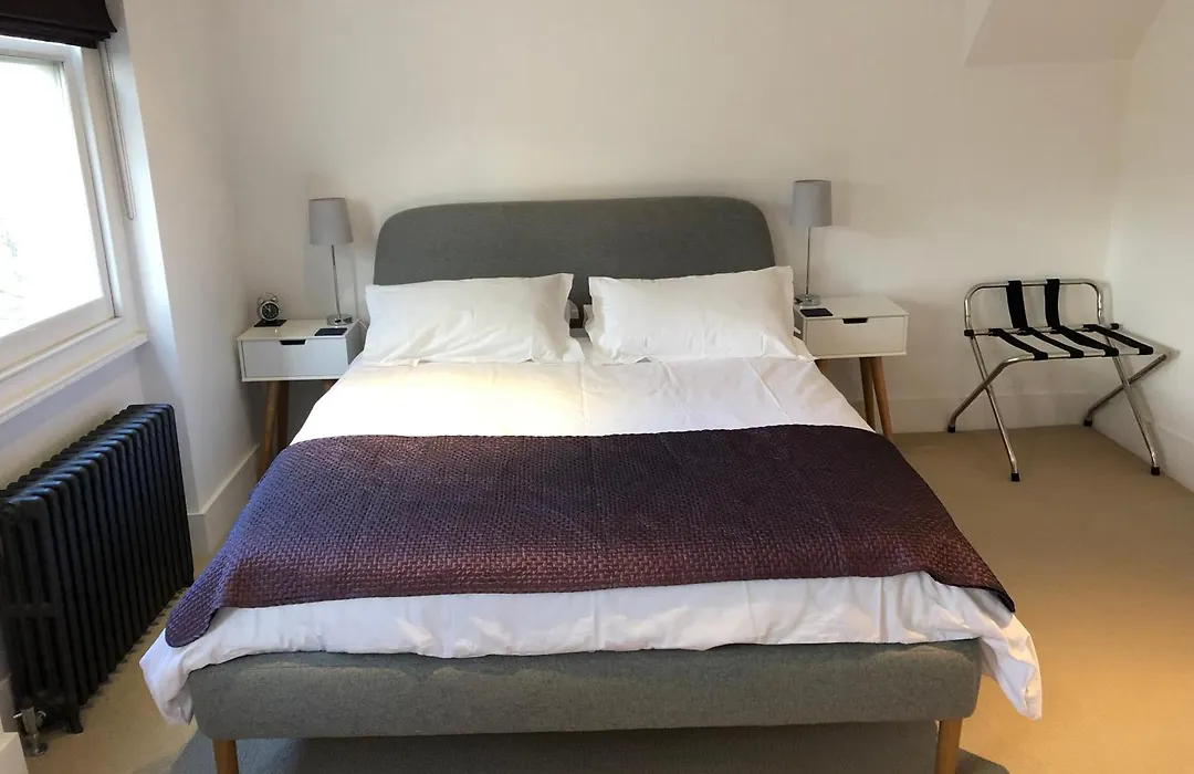 Kennington B&B-1