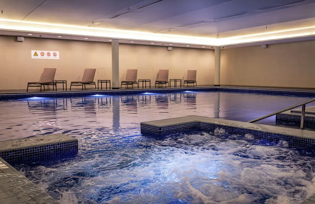 Lincoln Plaza Hotel London, Curio Collection By Hilton-1