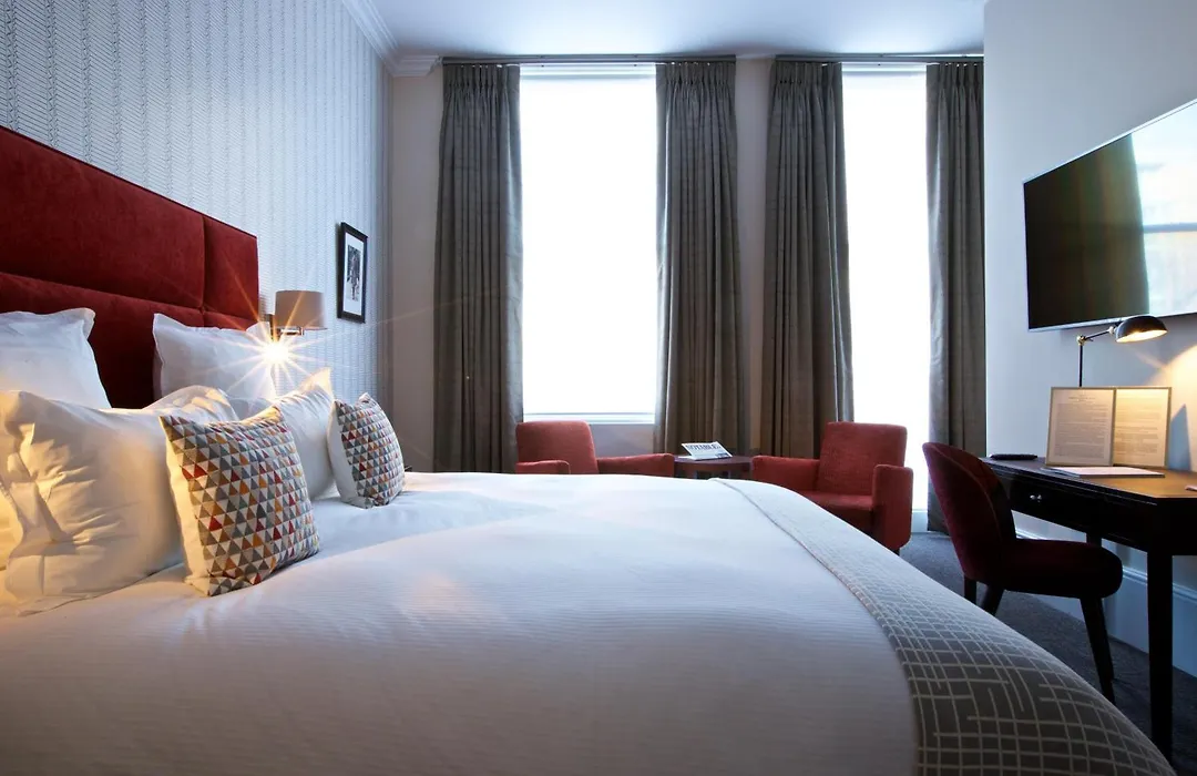 54 Queen'S Gate Hotel-1