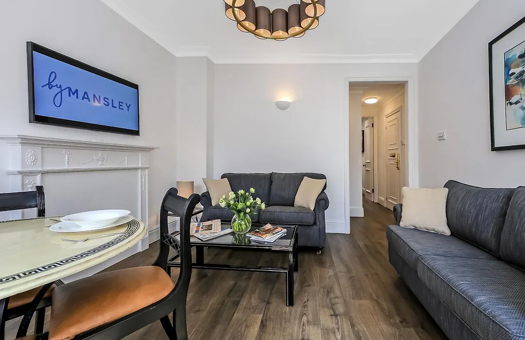 Curzon Street By Mansley-1