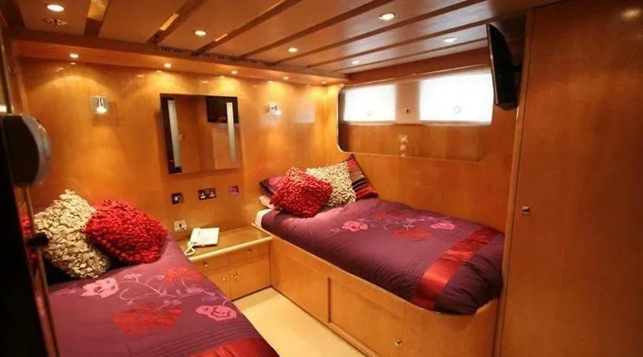 Absolute Pleasure Yacht-1