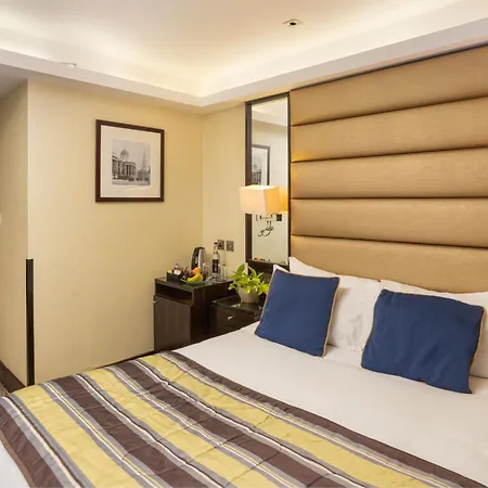 Park Grand Mayfair-2