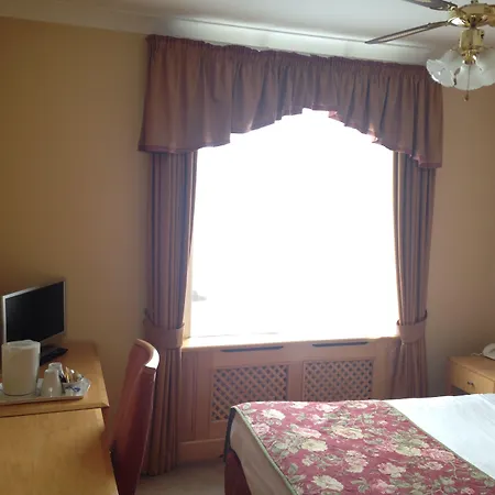 Troy Hotel-2