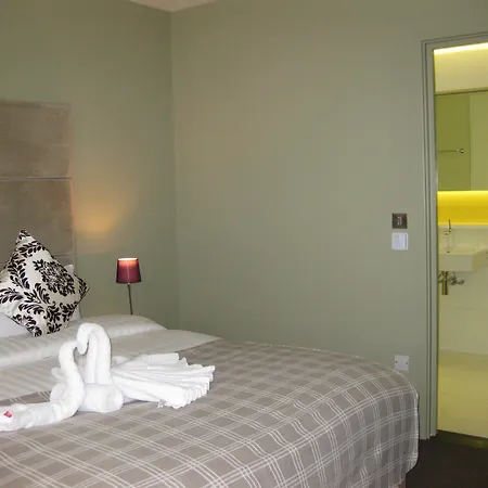 Axiom Park Hotel-3