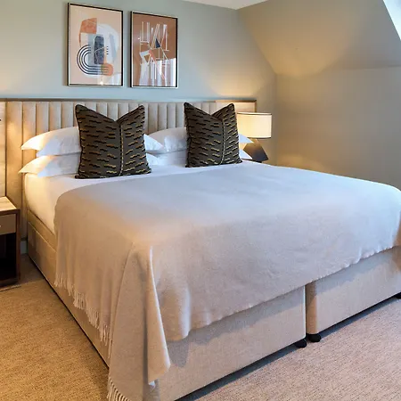 Cheval Phoenix House At Sloane Square-3