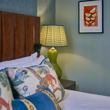 The Tophams Hotel-3