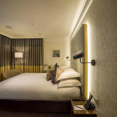 The Guardsman Hotel-2
