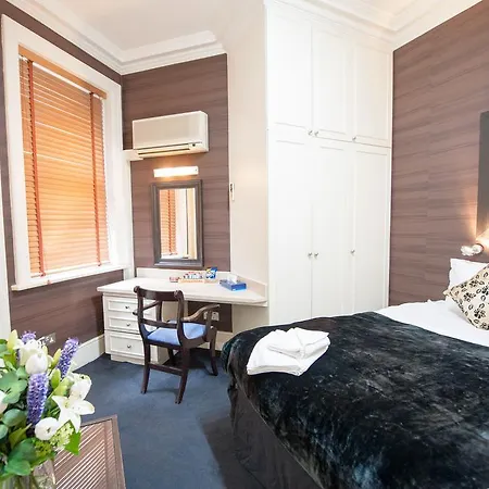 Knightsbridge Green Hotel-3