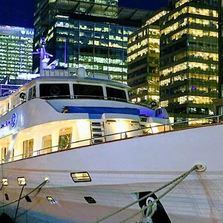 Absolute Pleasure Yacht-3