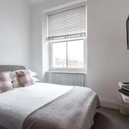 Chelsea Green Apartments-2